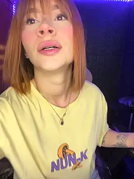 Snapshot of chloe_rockss_ chatting on 09.20.25 chloe rockss online show from 09.20.25