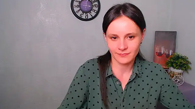 Snapshot of ValeriaHeart_ chatting on 02.27.25 ValeriaHeart online show from 02.27.25