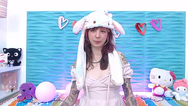Snapshot of AriYokai chatting on 02.19.25 AriYokai online show from 02.19.25