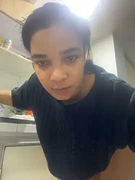 stefania brunnett online show from 02.12.25