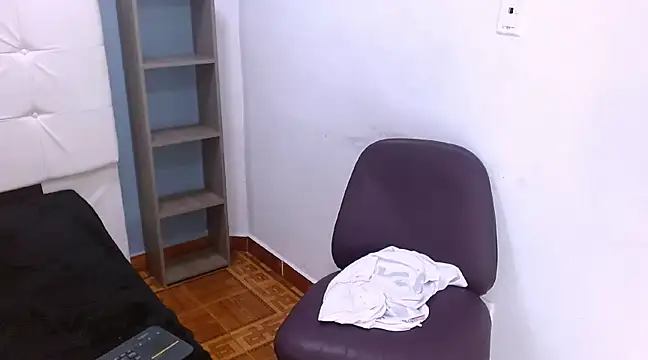 LihanJor 23 online show from 02.15.25