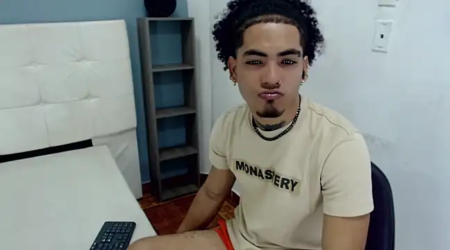 LihanJor 23 online show from 02.25.25