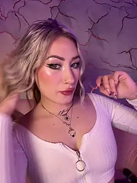 Lally Valencia   online show from 12.15.25