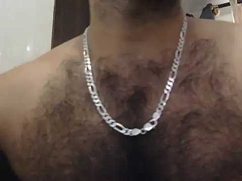 Snapshot of indianhairybull chatting on 07.12.26 indianhairybull online show from 07.12.26