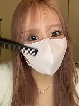 Snapshot of yua_love_yua chatting on 02.03.25 yua love yua online show from 02.03.25