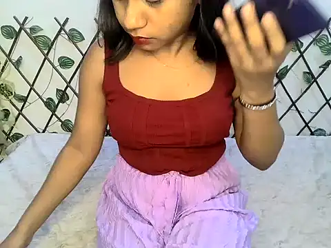 PAYAL SONI  online show from 10.12.25