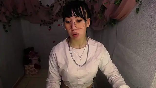 Katrin Bright  online show from 01.31.25