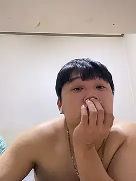 offwhite777 online show from 02.04.25