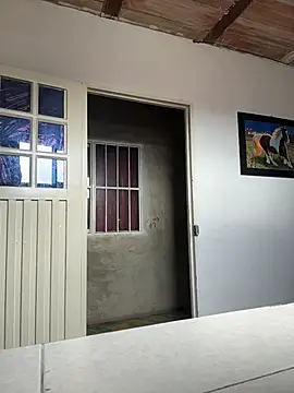 Emma Giraldo online show from 02.02.26