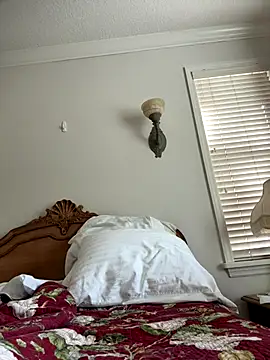 sissyboijamie1313 online show from 12.15.25