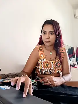 Pantaneirasexy online show from 04.18.26