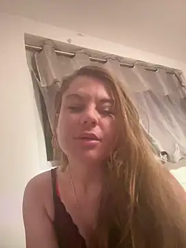 BambixoxUK online show from 01.31.25