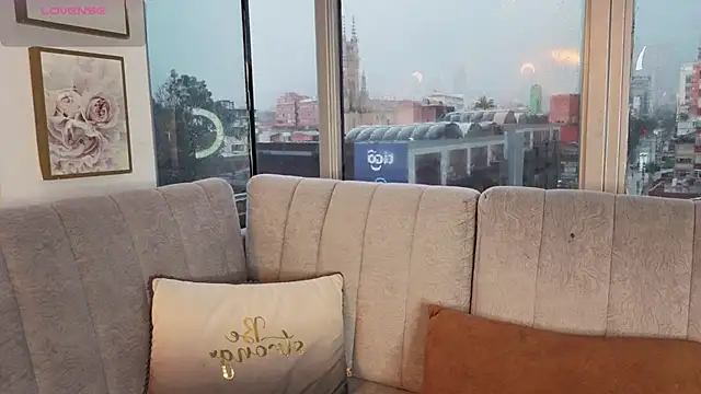 Daphne chers online show from 03.09.26