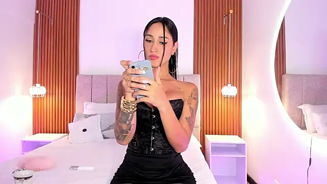 khloe-sweet online show from 11.06.25