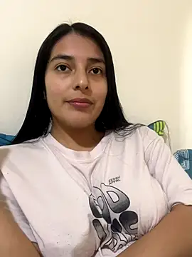 Snapshot of ariana_sweet87 chatting on 11.11.25 ariana sweet87 online show from 11.11.25