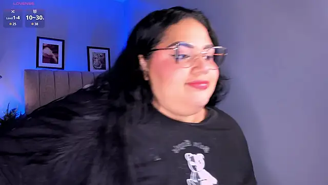 Snapshot of _michel_bbw chatting on 05.31.26 michel bbw online show from 05.31.26