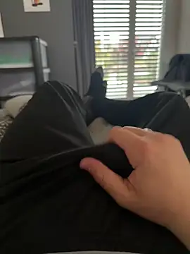 colin1277 online show from 04.13.26