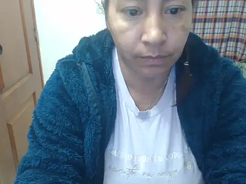 Snapshot of Siblleyx chatting on 04.21.26 Siblleyx online show from 04.21.26