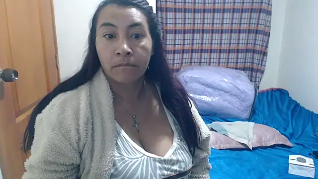 Snapshot of Siblleyx chatting on 05.15.26 Siblleyx online show from 05.15.26