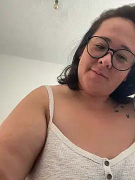 SweetRomina online show from 02.23.26