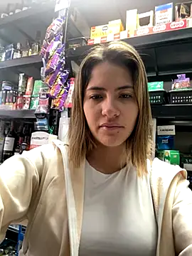 Andrea18 blonde online show from 10.30.25