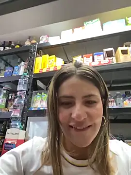 Andrea18 blonde online show from 03.29.26