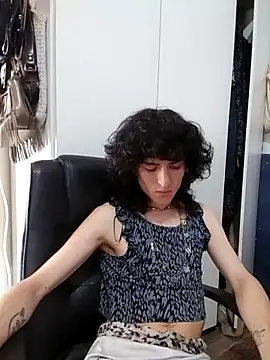 Penygirl online show from 11.20.25