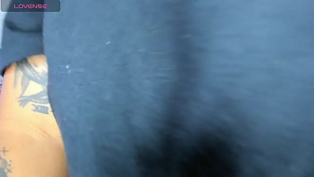 Liiam smith  online show from 11.28.25