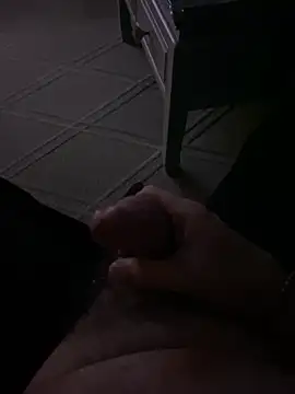 Snapshot of Avignon1963 chatting on 02.22.25 Avignon1963 online show from 02.22.25