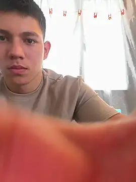 JamesCr  online show from 02.19.25