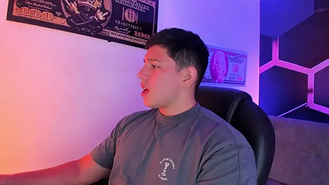 JamesCr  online show from 09.27.25