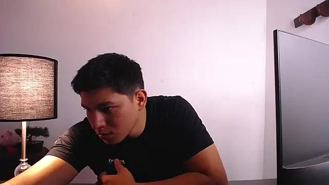 JamesCr  online show from 10.03.25