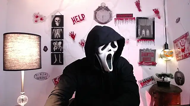 JamesCr  online show from 10.25.25