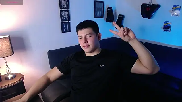 JamesCr  online show from 02.28.26