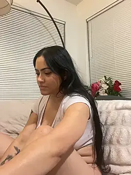 nadia06 online show from 02.15.25