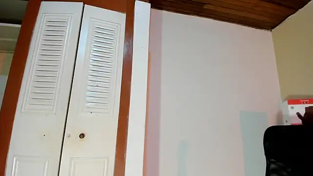 Snapshot of Violetta_0 chatting on 11.06.25 Violetta 0 online show from 11.06.25