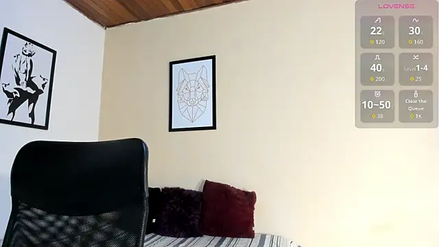 Violetta 0 online show from 04.14.26