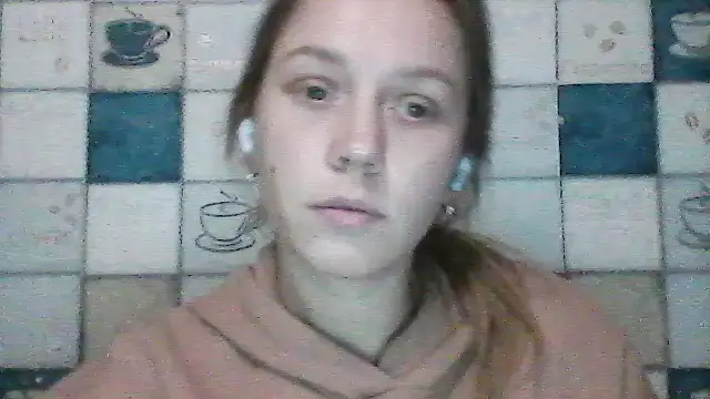 Snapshot of Anna_wey chatting on 02.05.25 Anna wey online show from 02.05.25