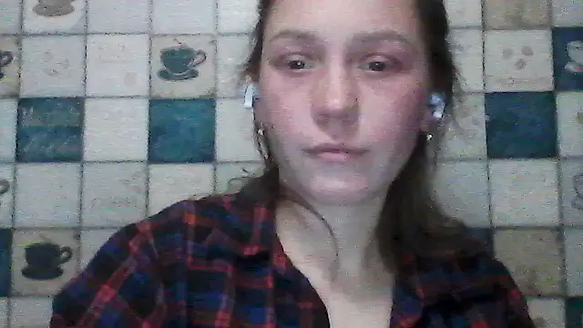 Snapshot of Anna_wey chatting on 02.12.25 Anna wey online show from 02.12.25