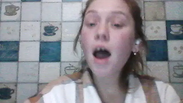 Snapshot of Anna_wey chatting on 02.19.25 Anna wey online show from 02.19.25