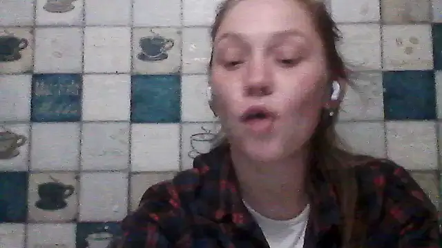 Snapshot of Anna_wey chatting on 02.23.25 Anna wey online show from 02.23.25