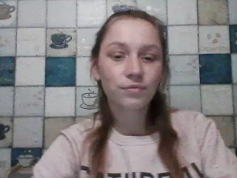 Snapshot of Anna_wey chatting on 03.05.25 Anna wey online show from 03.05.25