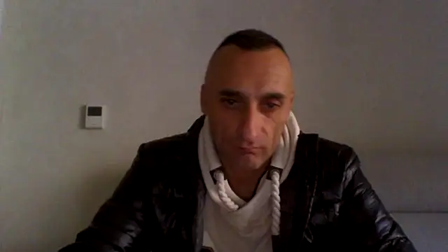 ANGELSANTAMARIA- online show from 10.21.25