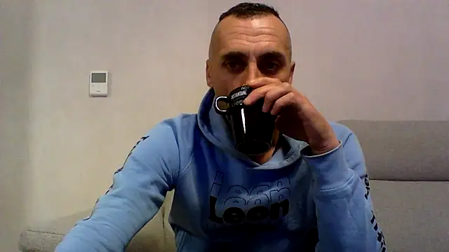 ANGELSANTAMARIA- online show from 11.09.25