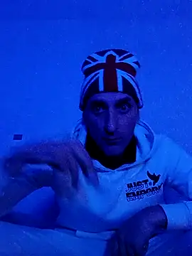 ANGELSANTAMARIA- online show from 12.01.25