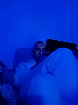 ANGELSANTAMARIA- online show from 12.03.25