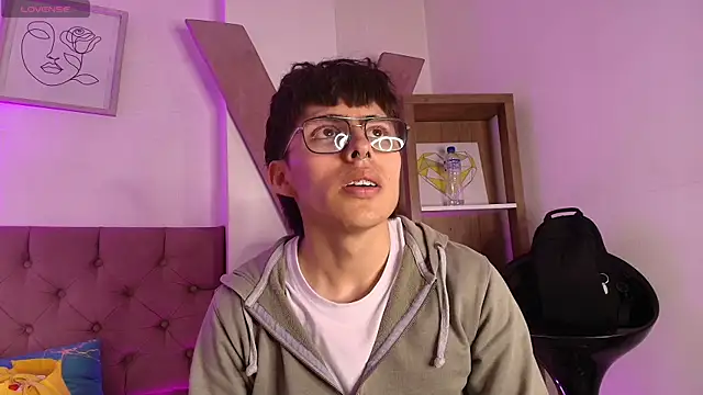 PepperTwink online show from 11.27.25