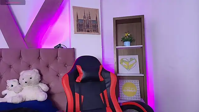 PepperTwink online show from 04.04.26