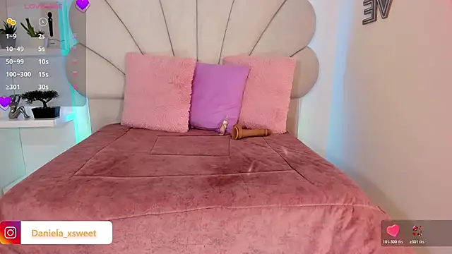 Danielaangelina online show from 04.07.26