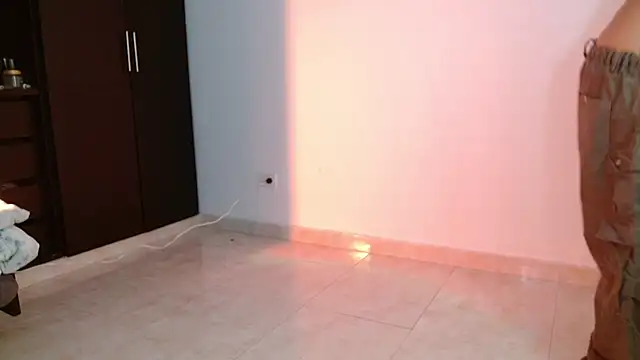 ggor4w33 online show from 02.05.25